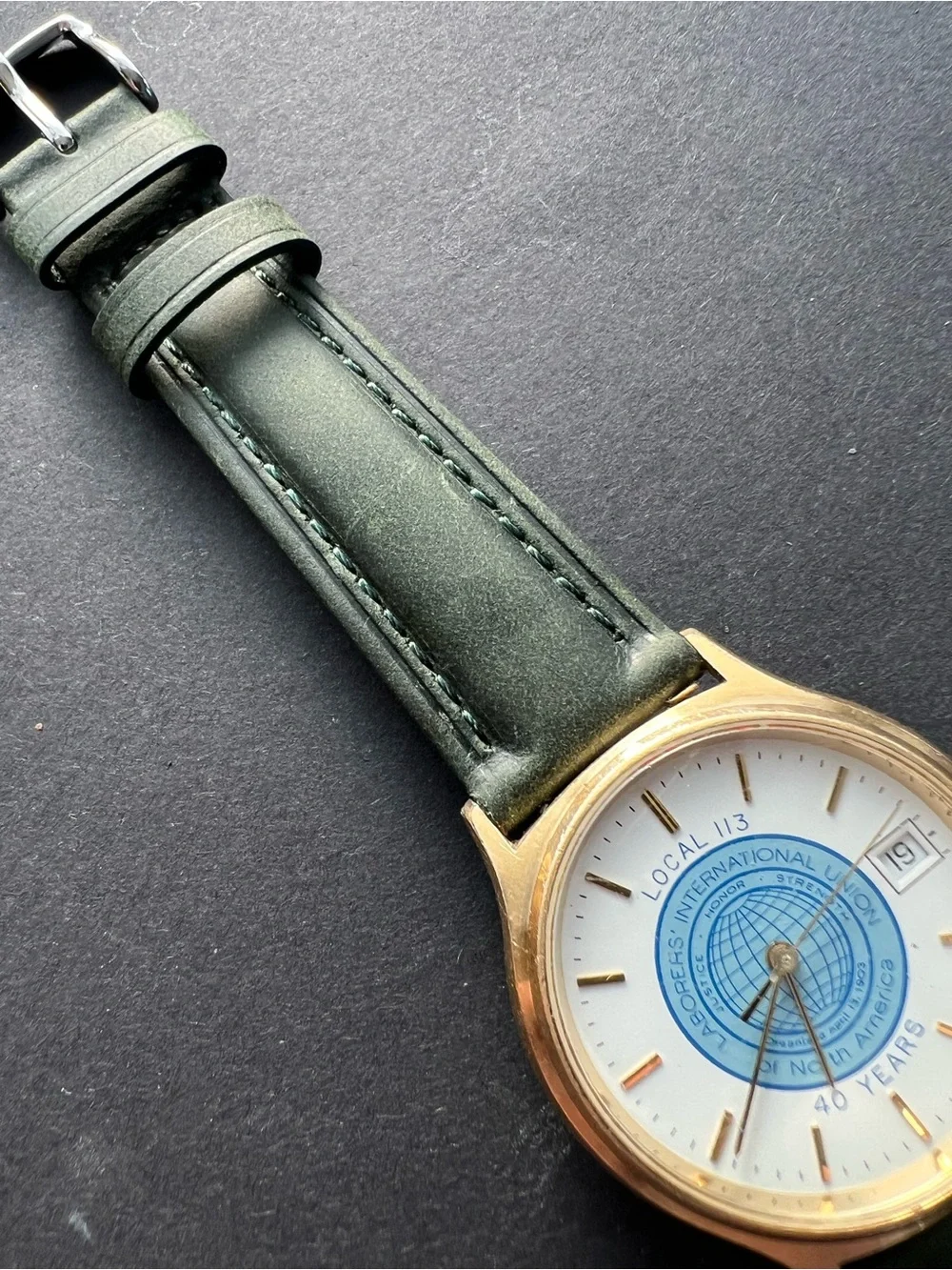 Hamilton Quartz mens watch with date